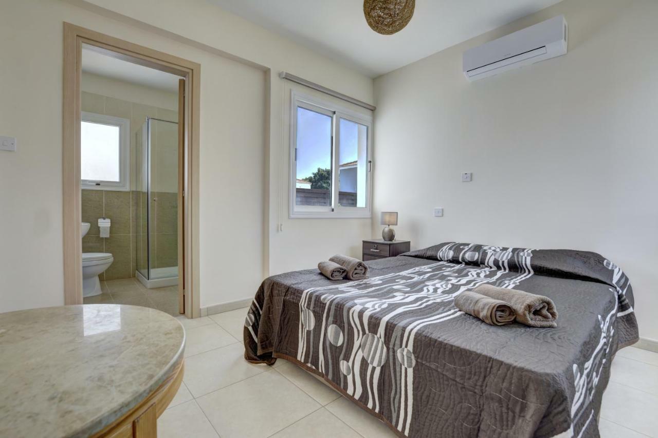 Nissi Palms Villa Agia Napa Exterior foto