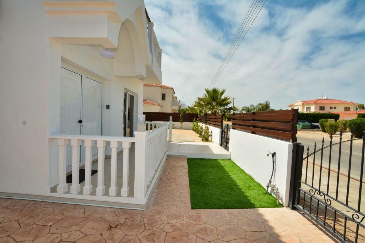 Nissi Palms Villa Agia Napa Exterior foto