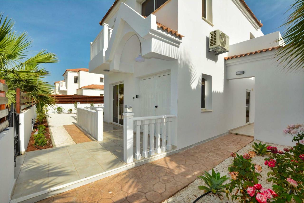 Nissi Palms Villa Agia Napa Exterior foto